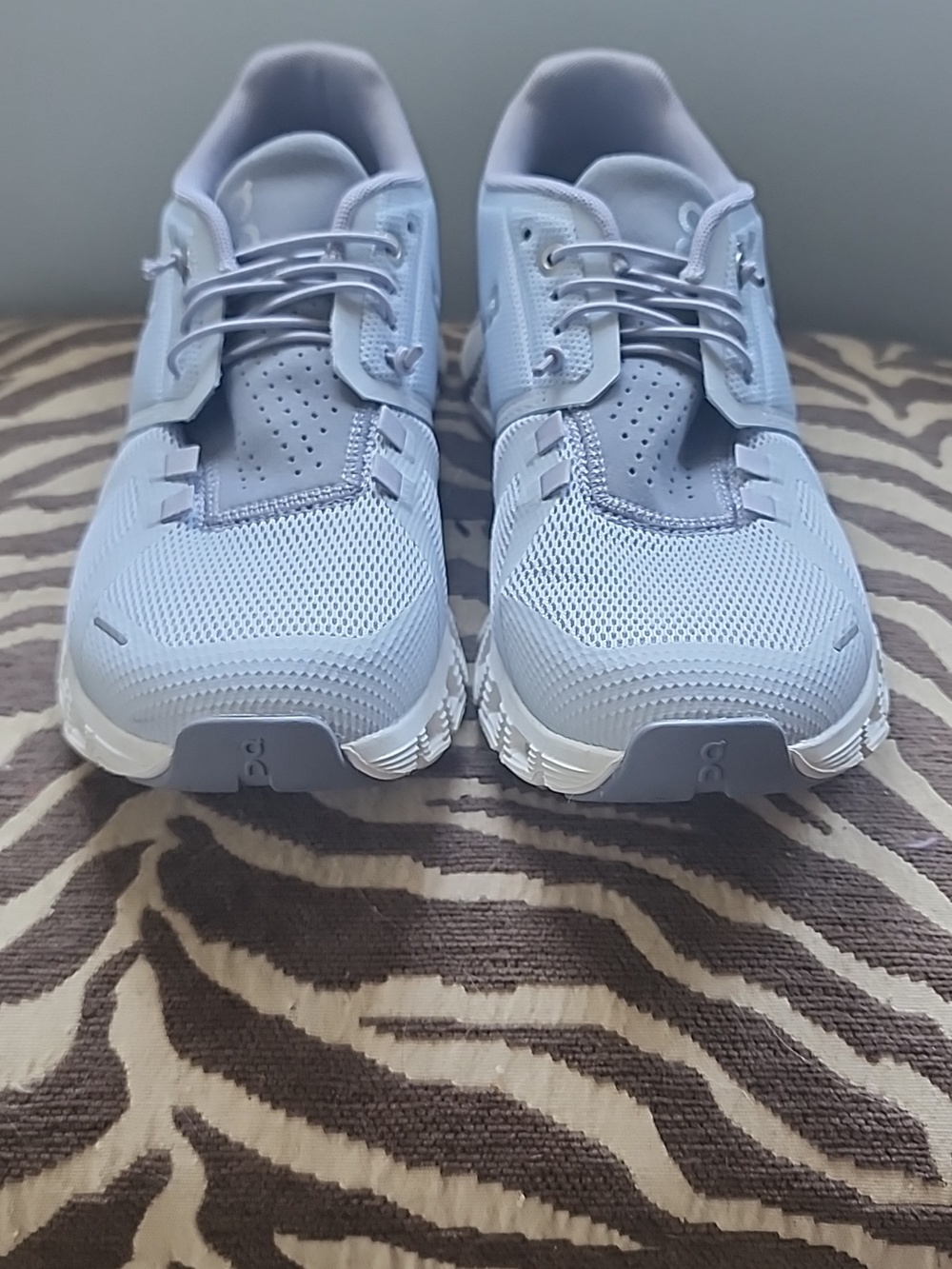 Ladies On Cloud 5 Size 8 - Picture 2 of 8